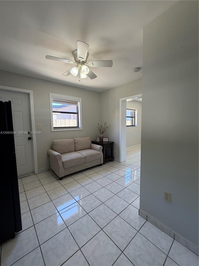 Building Photo - 10903 SW 146th Ct
