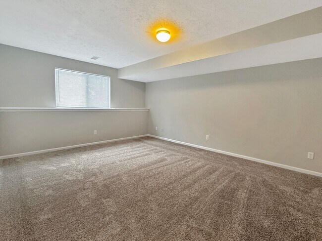 Building Photo - 2630 Weatherby Hills Dr SE