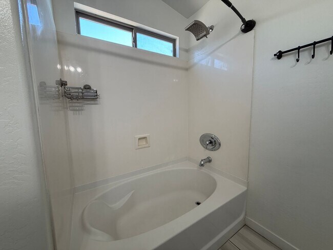 Building Photo - Spacious four bedroom for lease in Laveen Meadows!