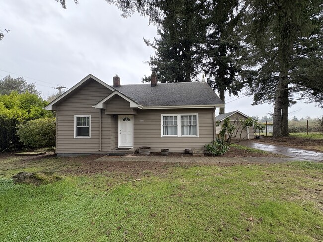 Building Photo - 16093 SW Roy Rogers Rd