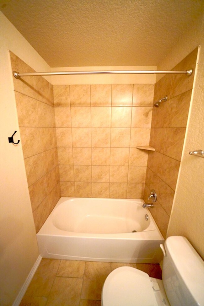 Building Photo - Gorgeous Selma Living with a Inground Pool...