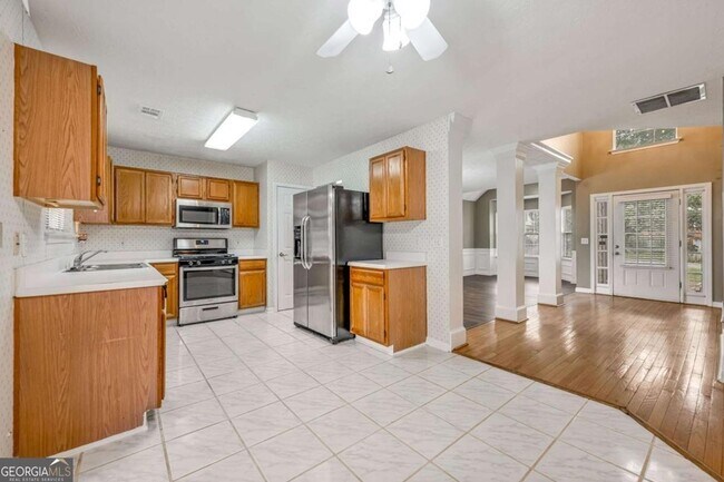 Building Photo - 4392 Windmoor Dr NW