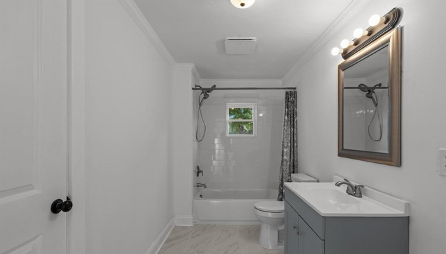 Building Photo - Remodeled home in Kannapolis