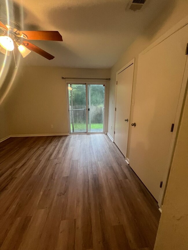 Building Photo - 2510 Mar Ct