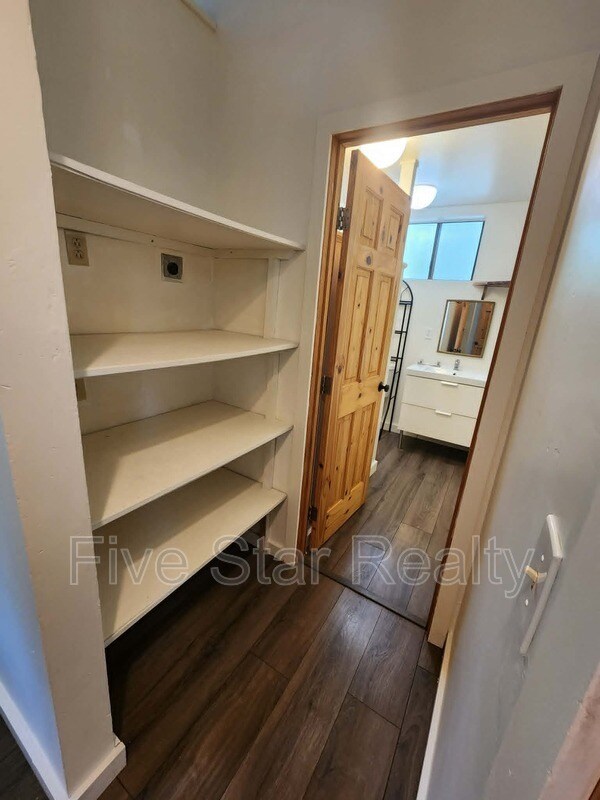 Building Photo - 12896 Rices Crossing Rd