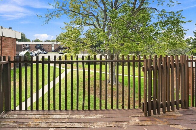Building Photo - $1,645.95 with Half Off The First Month's Rent, 2 Beds - 1 Bath, Condo in Denver with Central A/C!