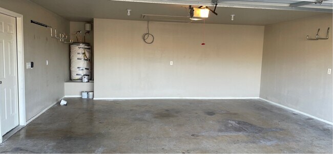 Building Photo - 4107 SW Chapelstone Ave