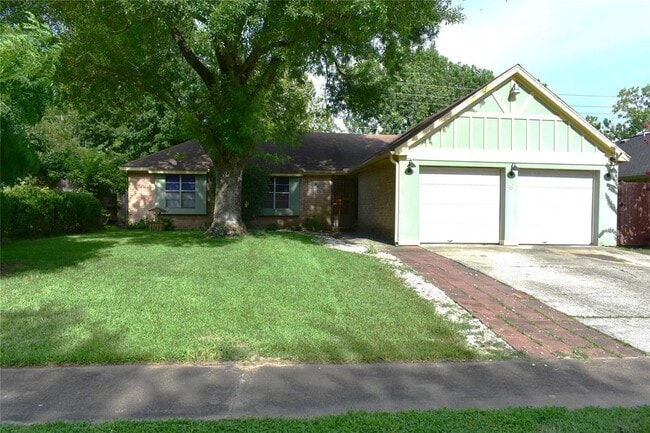 Primary Photo - 12706 Highmanor Dr