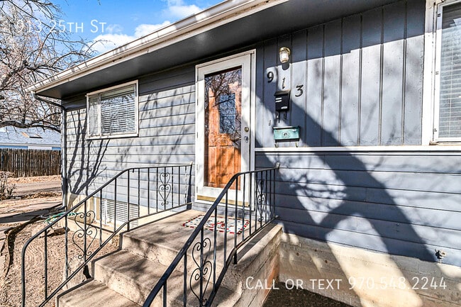 Primary Photo - 913 25th St