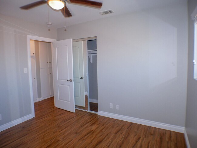 Building Photo - 4573-4575 Newport Avenue
