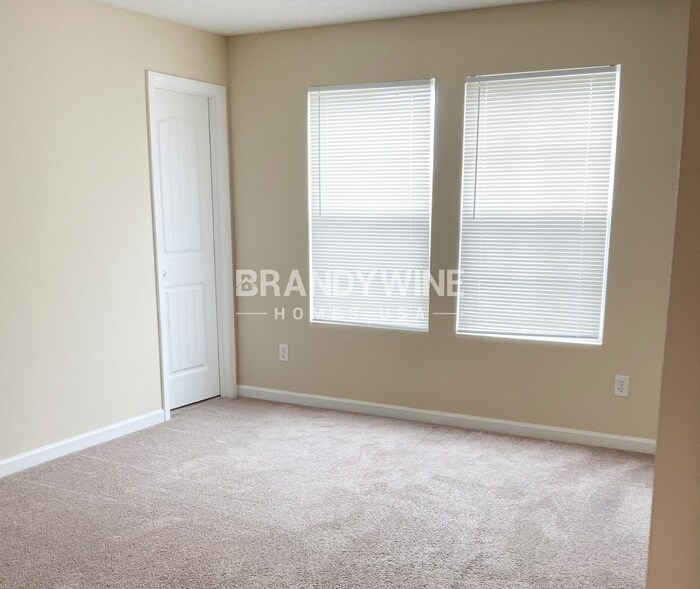 Building Photo - 7799 Birdwood Dr