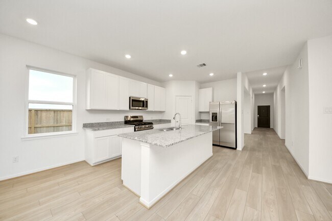 Building Photo - 5615 Buttonbush Ct