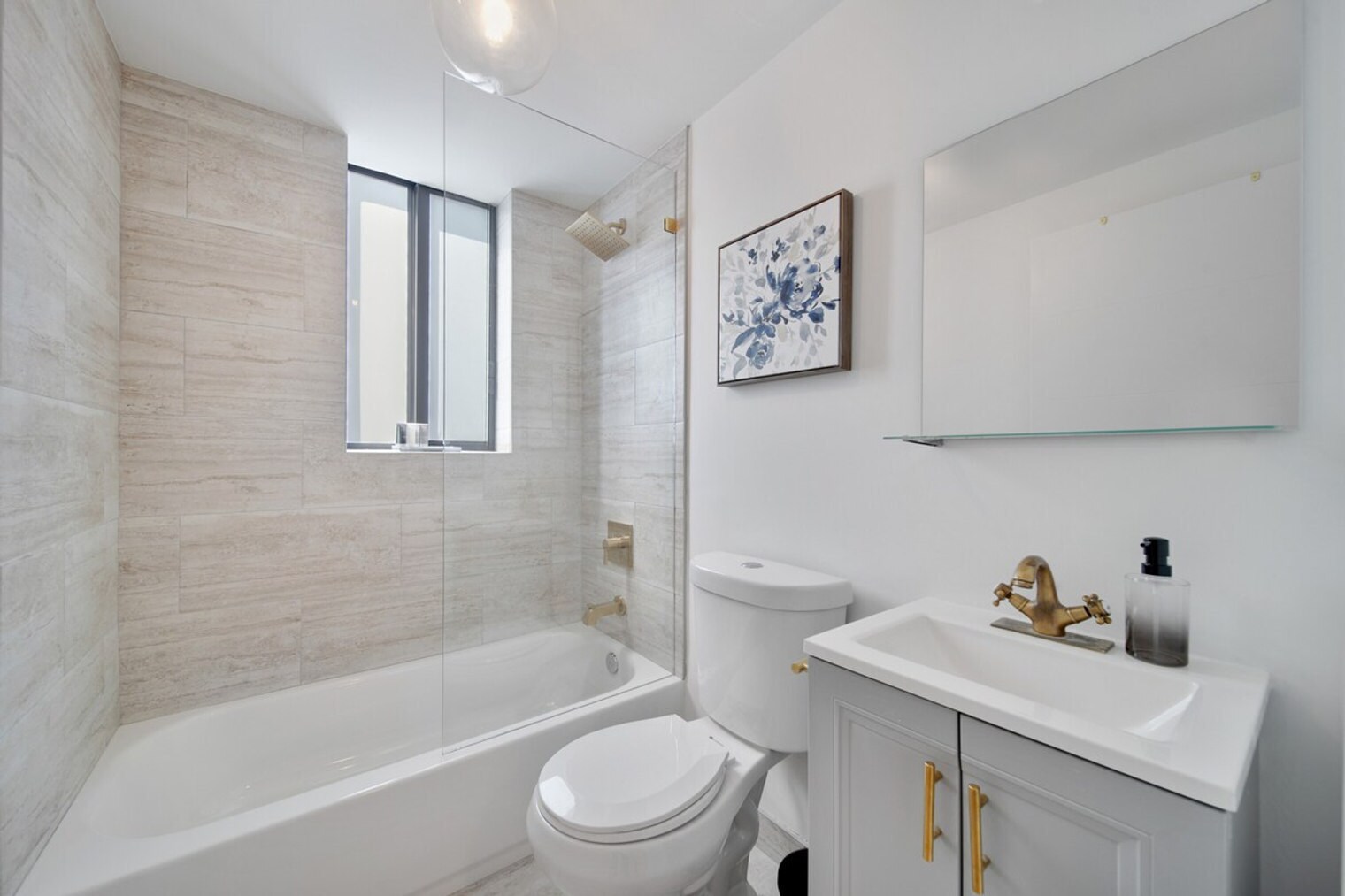 Building Photo - 1302 SW 22nd Ave