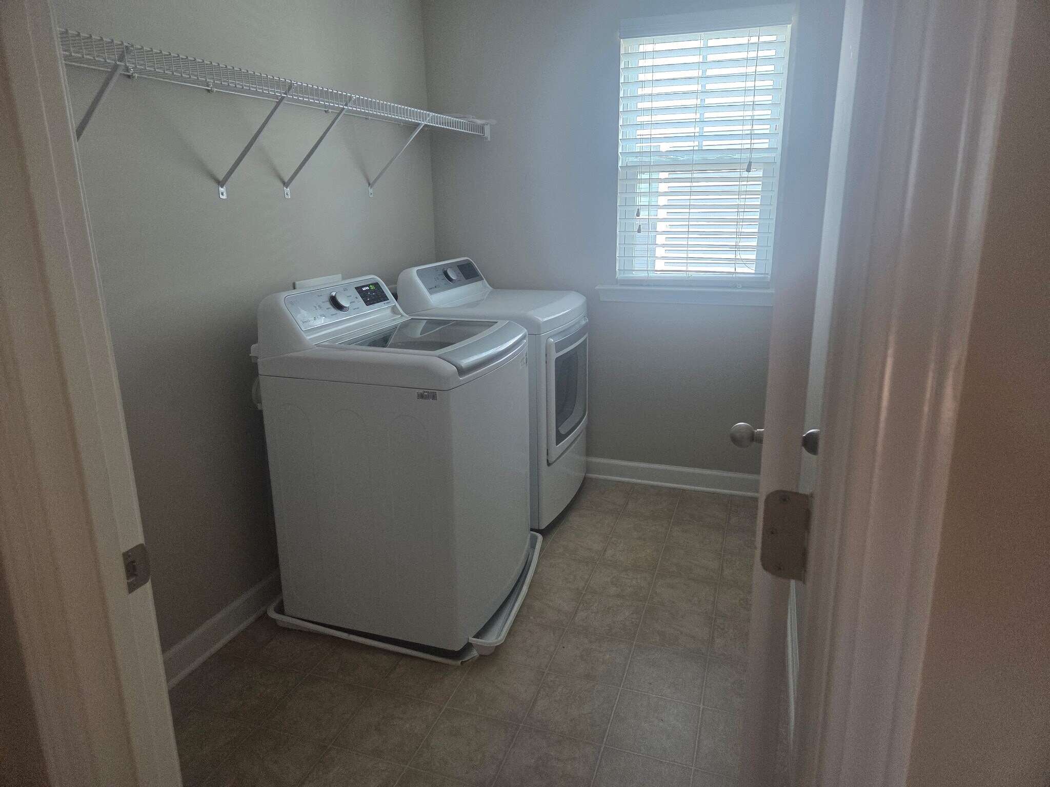 2nd Floor Laundry Room - 5.8 x 8.7 - 107 Marsh Creek Dr