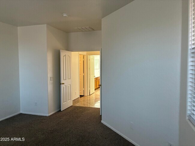 Building Photo - 24775 W Dove Trail