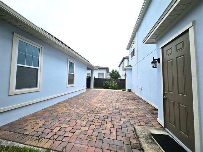 Building Photo - 7952 Nemours Pkwy