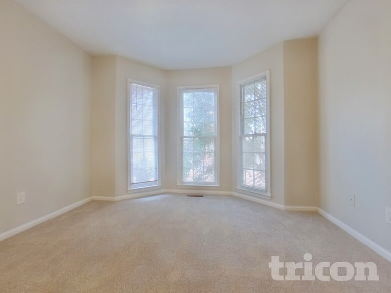 Building Photo - 69 Peach Crossing Dr