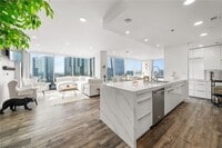 Building Photo - 3338 Peachtree Rd NE