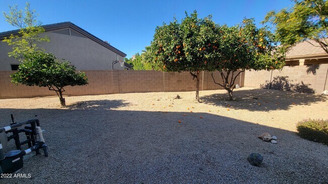 Building Photo - 6508 E Claire Dr