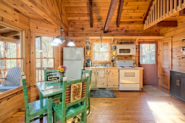 Building Photo - 266 Peaceful Waters Cir
