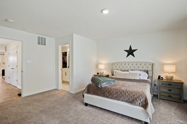 Building Photo - 9378 Seney Ln