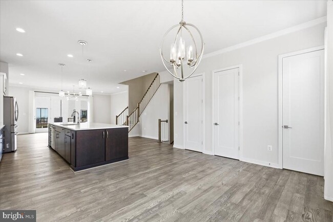 Building Photo - 23551 Buckland Farm Terrace