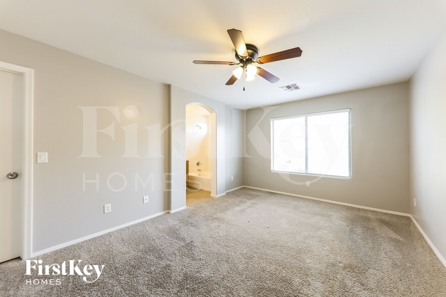 Building Photo - 14088 W Larkspur Dr