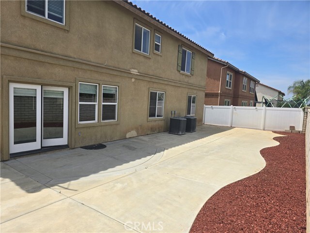 Building Photo - 1482 Peppermint Dr