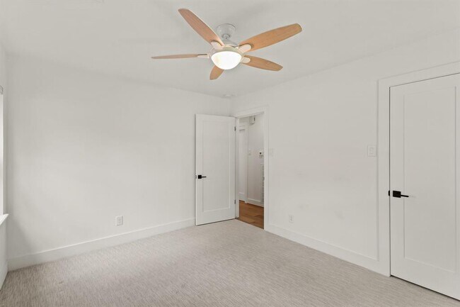 Building Photo - 1707 Imperial Crown Dr