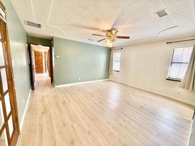 Building Photo - 7417 Lew Wallace Dr NE