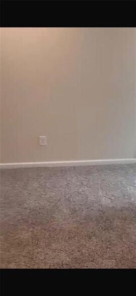 Building Photo - 258 Timberland Ave