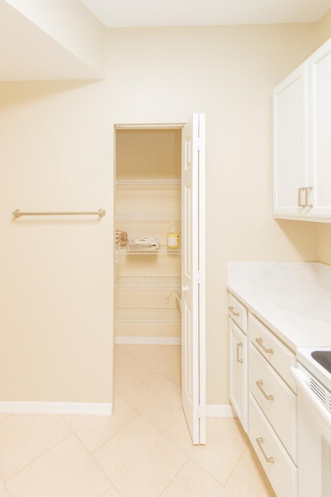 Building Photo - 37111 Harbour Vista Cir