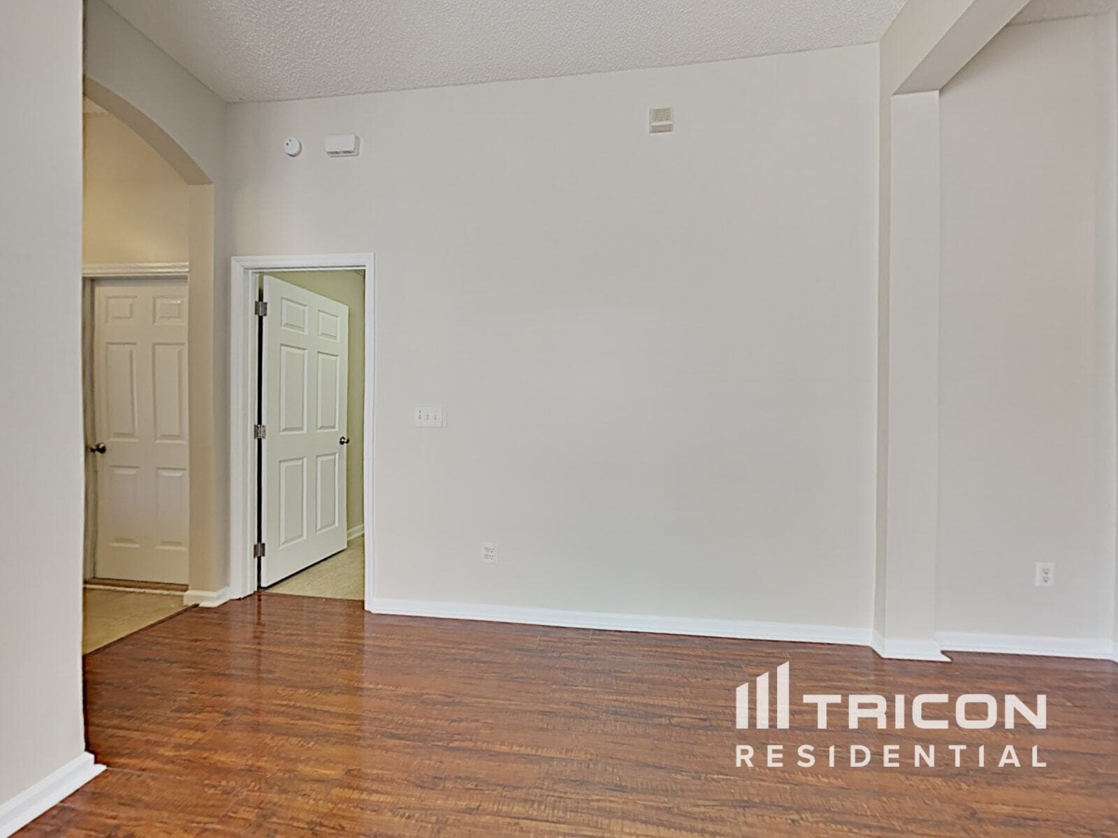 Building Photo - 4351 Campus Hills Cir