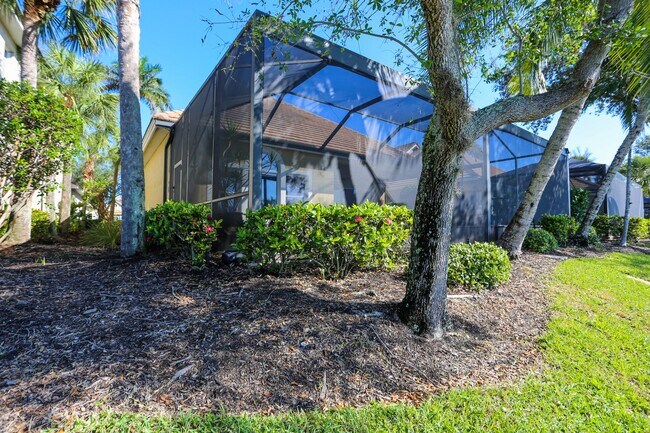 Building Photo - ** THE BEST GOLF TRANSFER & SOCIAL MEMBERS...