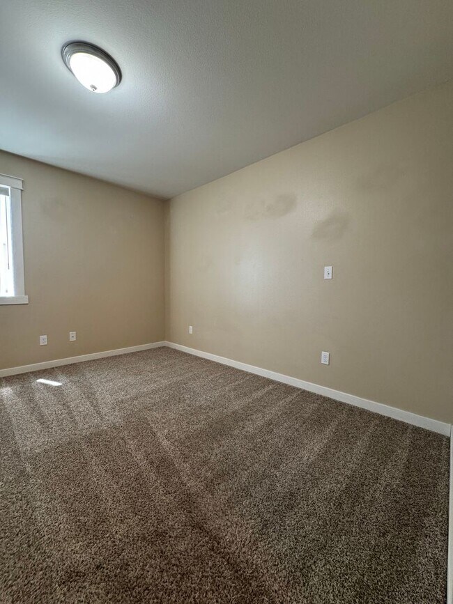 Building Photo - Cambridge Place I - 2239