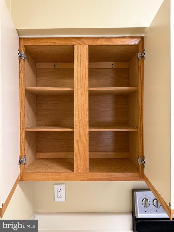 Building Photo - 5866 Orchard Hill Ct