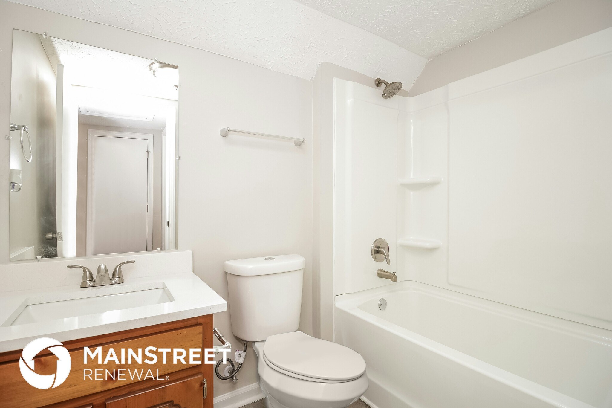 Building Photo - 345 Justin Dr