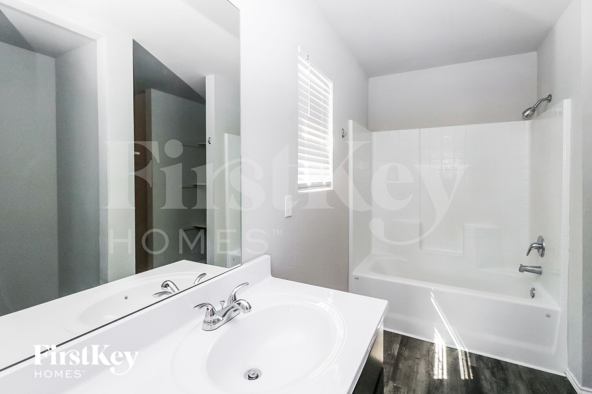 Building Photo - 232 Klare Ct