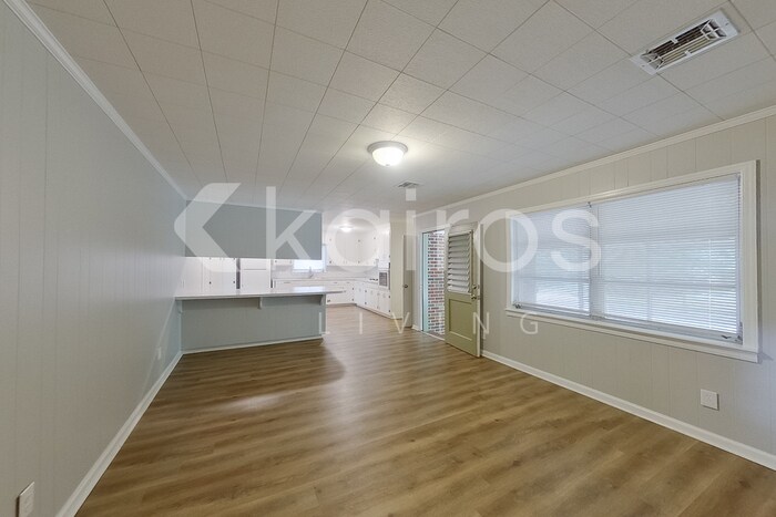 Building Photo - 3806 Marie Cook Dr