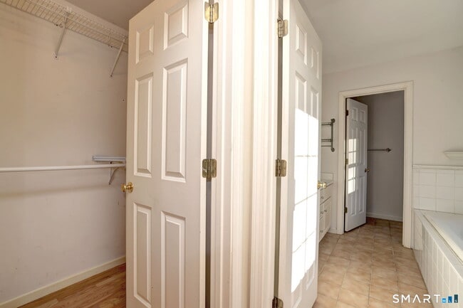 Building Photo - 1364 Kettletown Rd