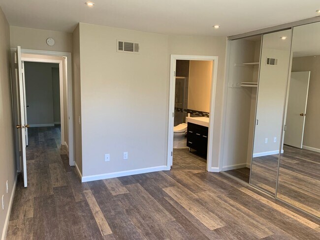 Building Photo - An Updated Leisure Village Home now available