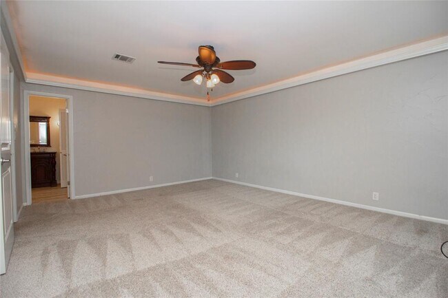 Building Photo - 7 Woody Creek Dr