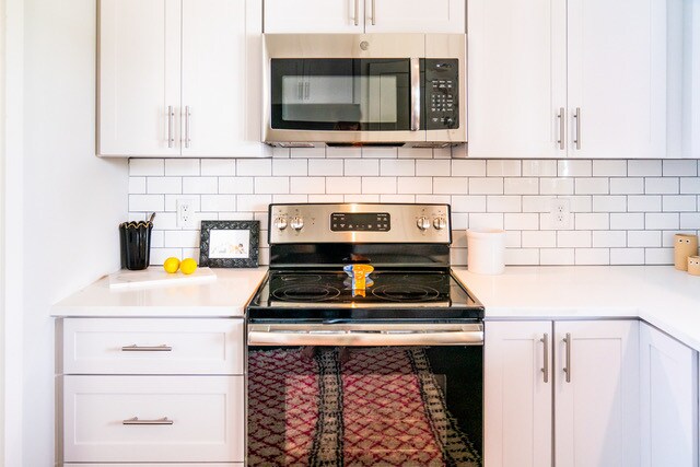 Building Photo - 509 Rosedale Ave E