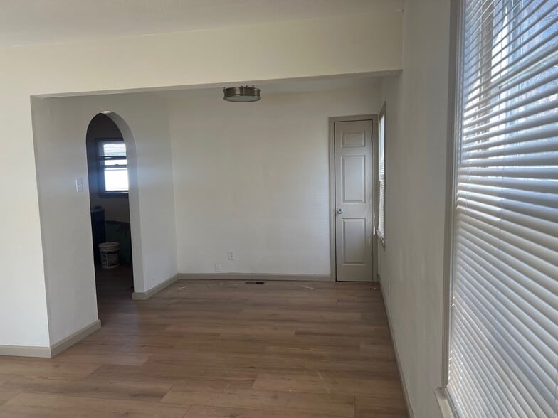 Building Photo - 8621 North Ave