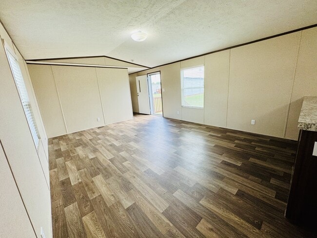 Building Photo - 134 Blissful Ct