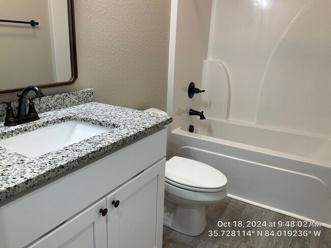 Building Photo - One Year Old - 3 Bedroom House