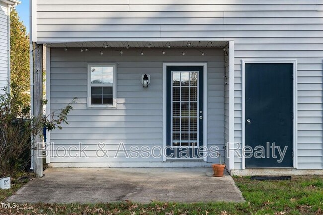 Building Photo - 2129 Ventana Ln