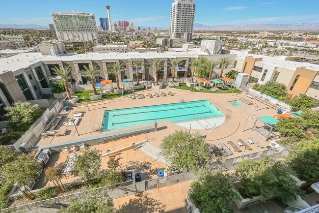 Building Photo - Arts District- Downtown Las Vegas~Luxury furnished condo now available!