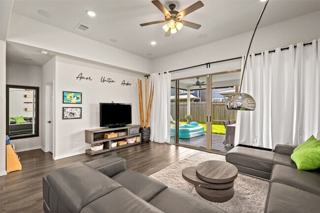 Building Photo - 3415 Ovids Orchard Dr