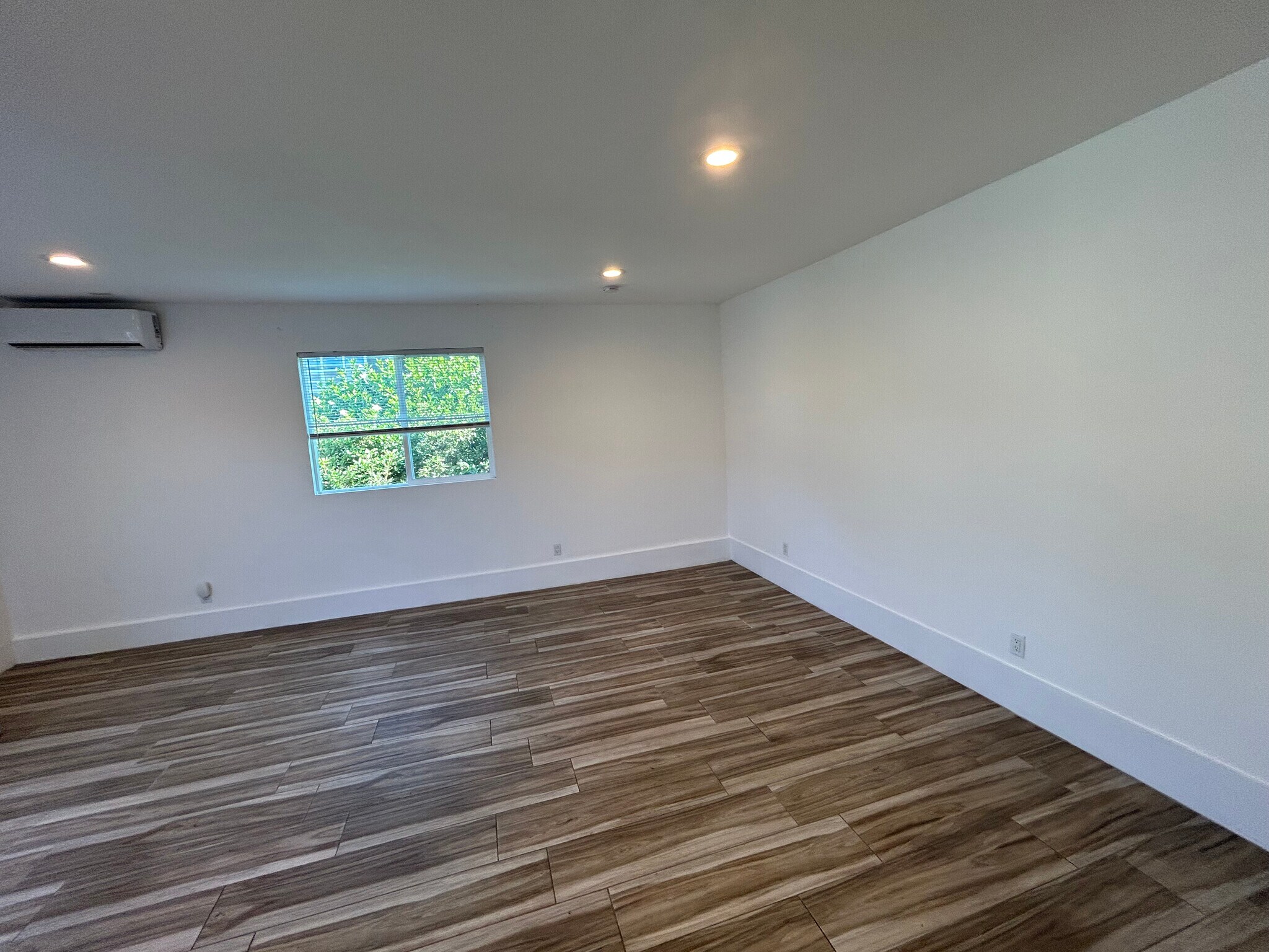 Building Photo - 13408 Lochrin Ln